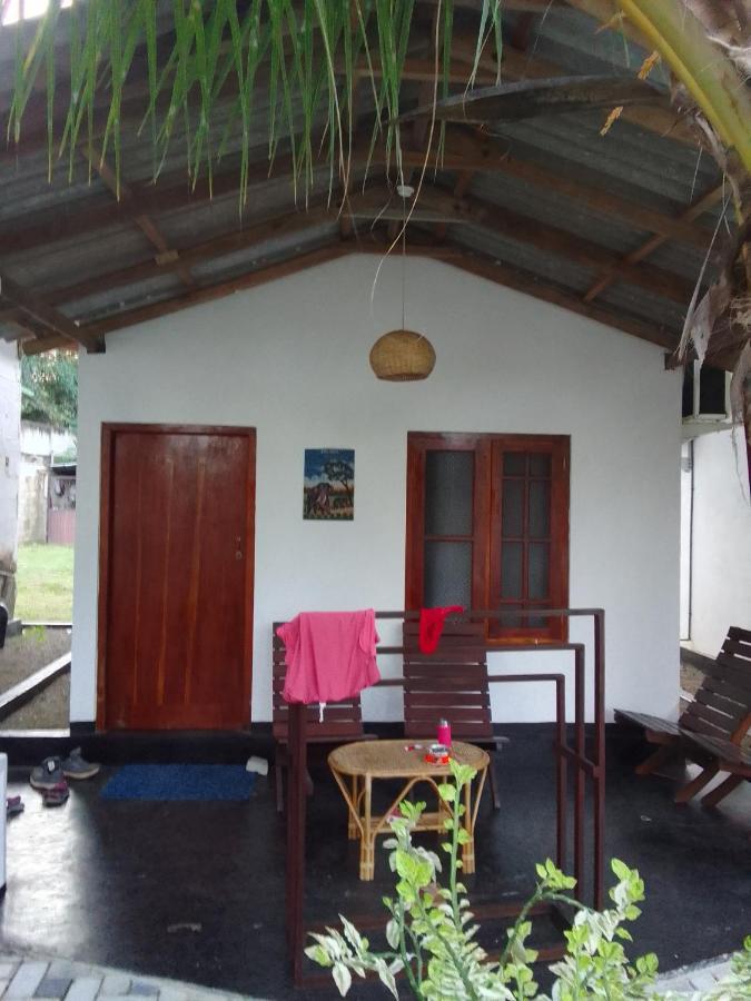 Bed and Breakfast Peacock Garden Tangalle Esterno foto